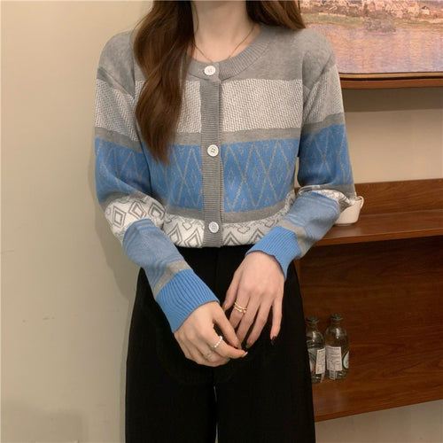 Load image into Gallery viewer, Fashion Argyle Plaid Women Cardigan Sweater Casual O Neck New 2022 Long Sleeve Knit Cardigans Red Korean Loose Fall Coats
