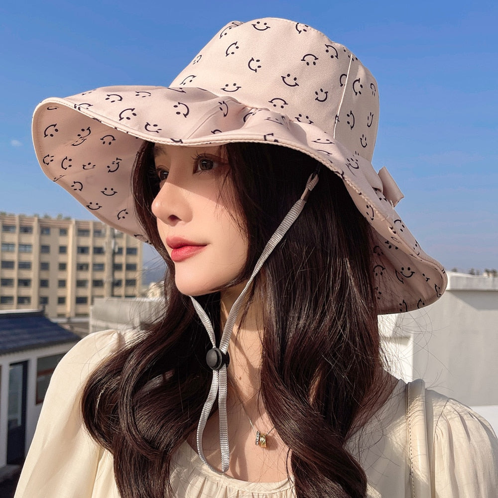 Women's Summer Hat Fashion Smiley Face Pattern Print Cap Bow Design Sun Hat Travel Beach Bucket Hat