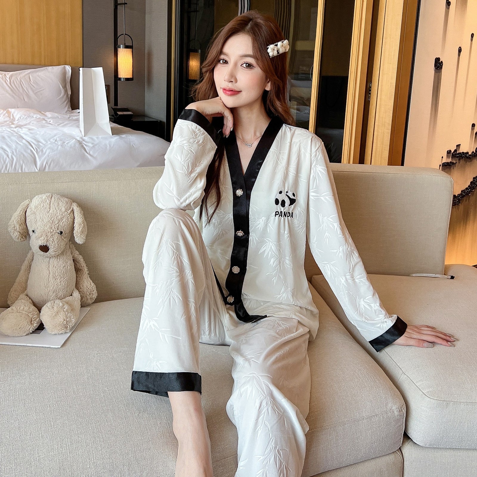 Women's Pajamas Set Velvet Panda and Bamboo Pattern Sleepwear Casual Homewear V Neck Nightwear Pyjama Femme Petite