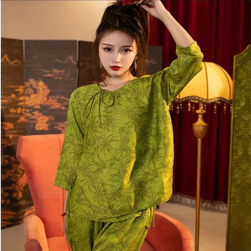 Load image into Gallery viewer, Women&#39;s Silk Like Pajamas Fashion Chinese Style Jacquard Home Clothing Spring Summer Long Sleeve Pants Two Piece Set
