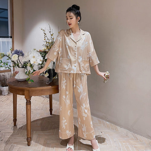 Load image into Gallery viewer, Elegant Women&#39;s Jacquard Tulips Ice Silk Pajamas Five-quarter Sleeve Trousers Cardigan Comfortable Loose Home Clothes
