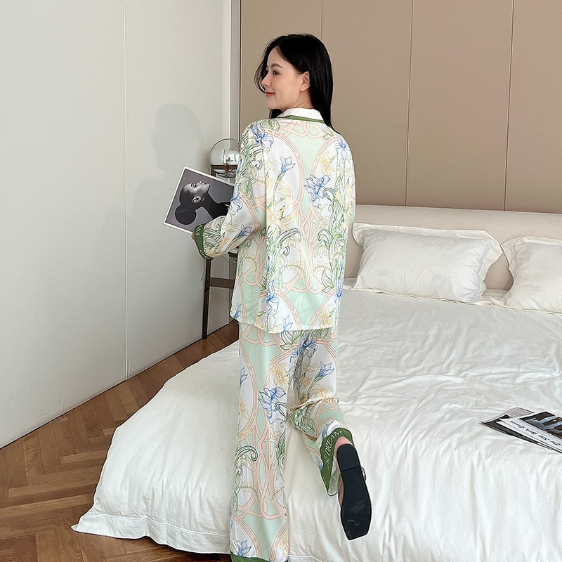 High Quality Women's Pajamas Set Luxury Floral Print Lapel Sleepwear Silk Like Long Sleeve Homewear Nightwear Femme