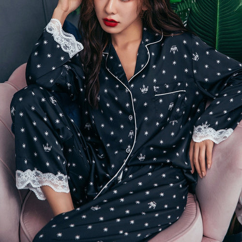 Load image into Gallery viewer, White silk like women&#39;s pajamas set autumn long-sleeved nighties palace style sleepwear set black beautiful home nighty suit
