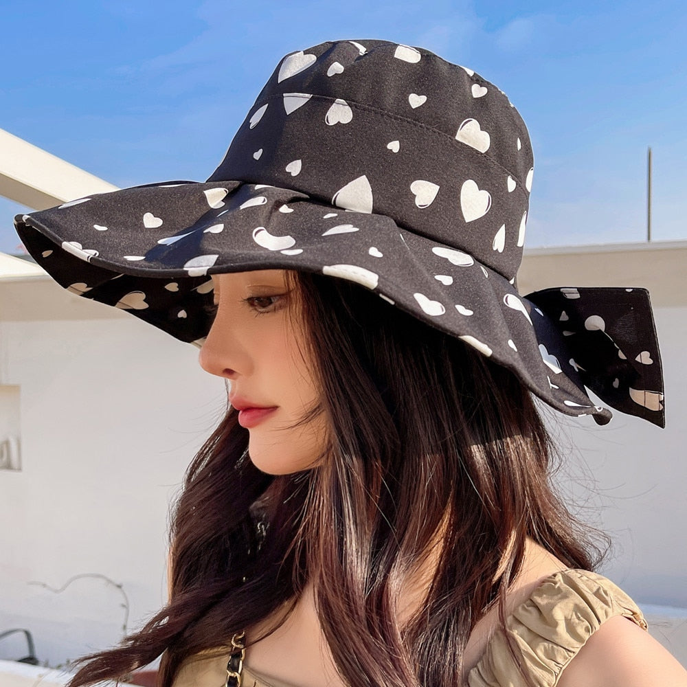 Women's Summer Hat Fashion Heart Pattern Print Design Sun Protection Sun Hat Travel Beach Bucket Hat