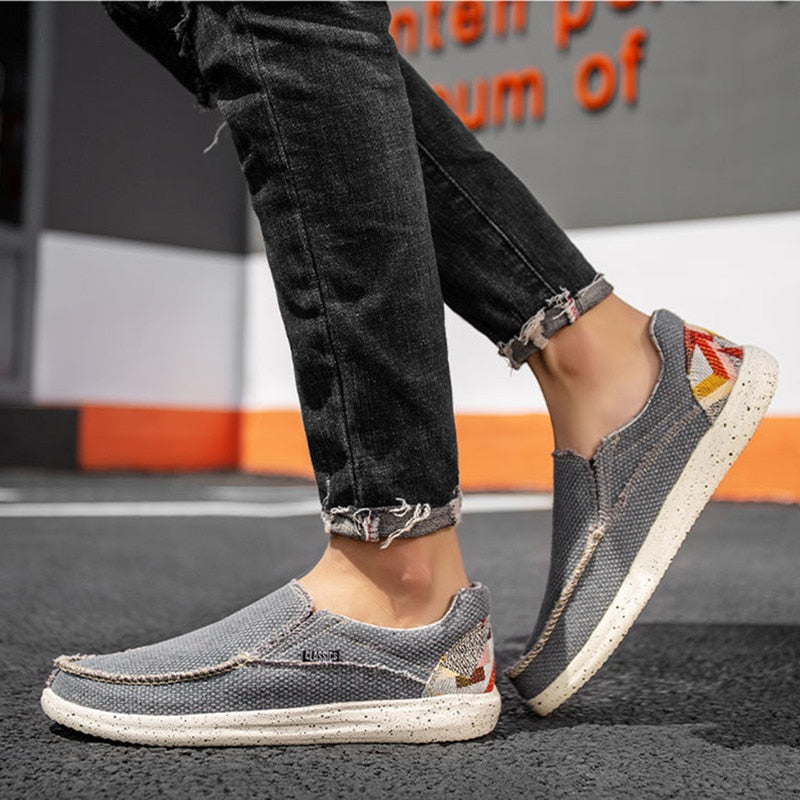 Men's Vulcanize Shoes Fashion Canvas Shoes Men Breathable Casual Flats Shoes Outdoor Male Sneakers Loafers Zapatos Hombre