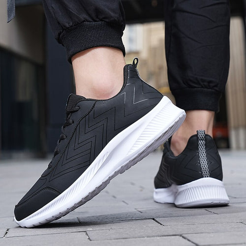 Load image into Gallery viewer, Brand Fashion Outdoors Sneakers Waterproof Men&#39;s shoes Men Combat Desert Casual Shoes Men Vulcanized Shoes Zapatos Hombre
