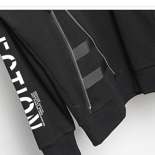 Load image into Gallery viewer, Men Black Patchwork Sweatshirt Hip Hop Vintage O-Neck Pullover Fashion Harajuku Sweat Shirt Tops Men Clothing
