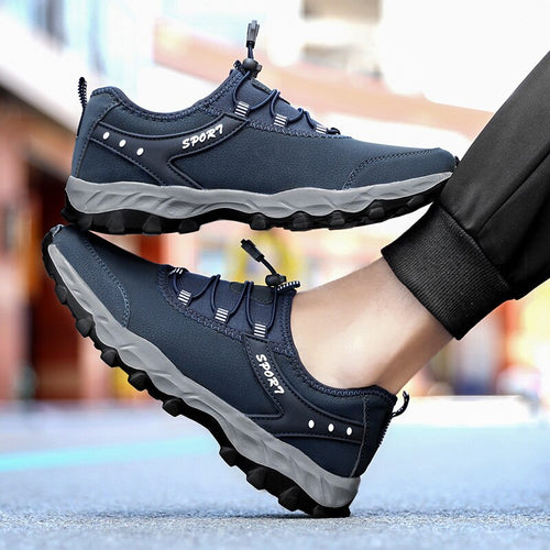 Load image into Gallery viewer, New Brand Fashion Outdoors Sneakers Breathable Lace Up  Men&#39;s shoes Men Casual Vulcanized Shoes Zapatos Hombre Big Size 38-47
