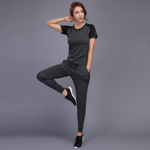 Load image into Gallery viewer, Women&#39;s Sportswear For Yoga Sets Jogging Clothes Gym Workout Fitness Training Sports T-Shirts Running Pants Leggings Suit

