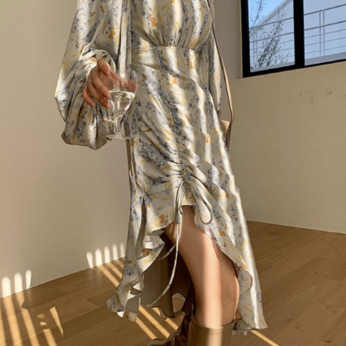 Load image into Gallery viewer, Loose Print Dresses For Women Round Neck Lantern Sleeve Hihg Waist Folds Irregular Hem Hit Color Dress Female
