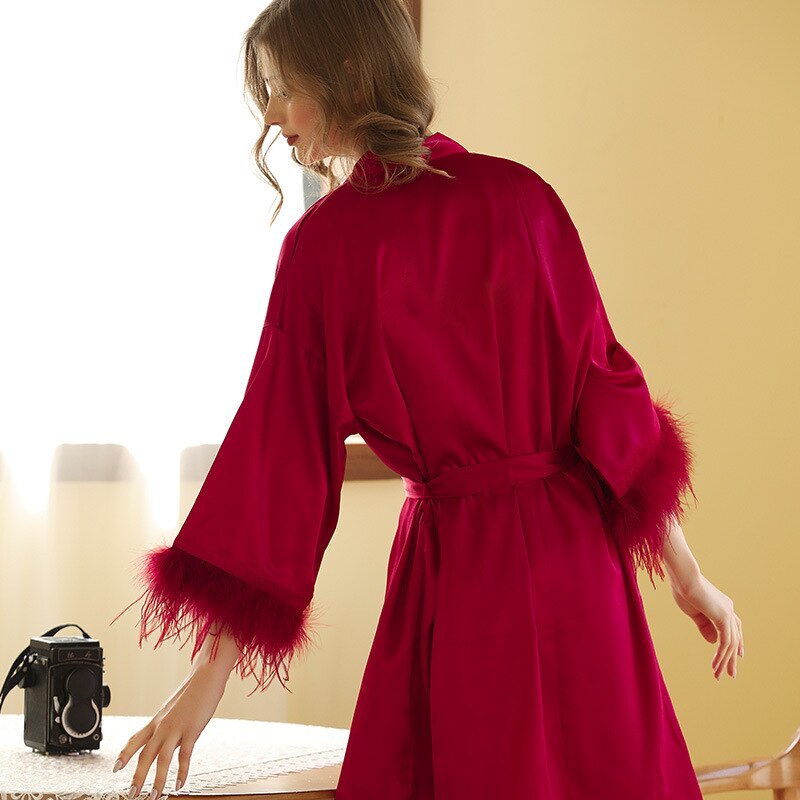 Women's Pajamas Robe Set Wedding Bride Cozy Morning Bathrobe with Feather Cuffs Satin Silk Like Homewear Sleepress Femme