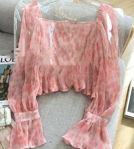 Designed Women Shirts Elegant Flare Sleeve Chiffon Loose Ladies Blouse Summer Button Up Tie Dye Pink Ladies Crop Tops