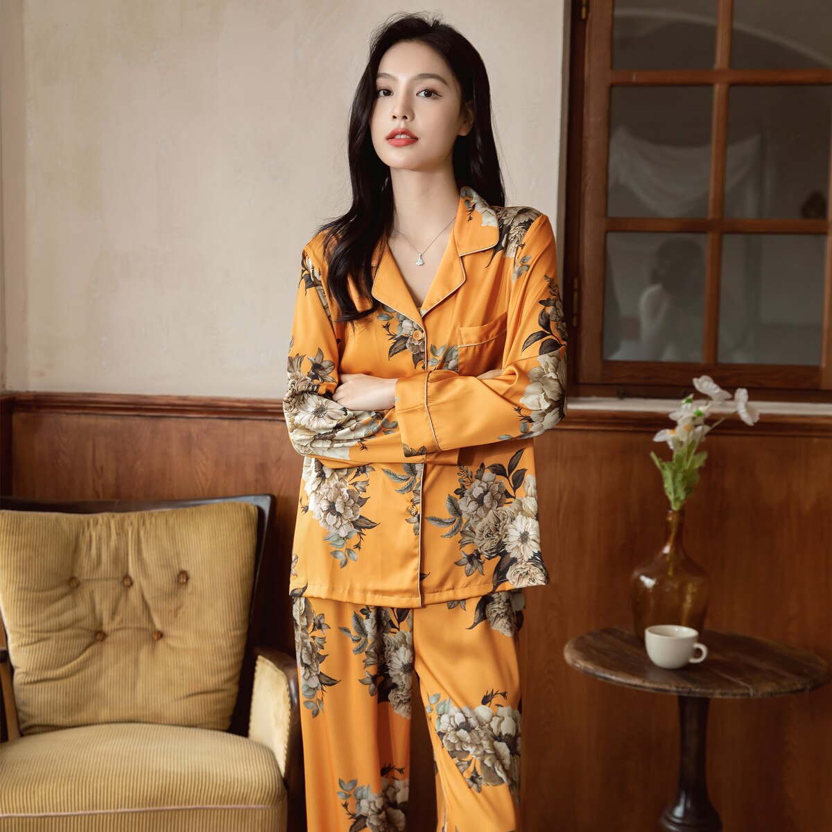 High Quality Women's Pajamas Set Luxury Golden Floral Print Sleepwear Silky Touch Nightwear Leisure Homewear Femme