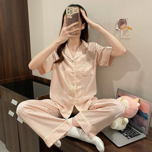 Load image into Gallery viewer, Lapel Neck Silk Like Pajamas Women&#39;s Summer Cool Silky Slim Thousand-bird Lattice Jacquard Short Sleeve Pants Home Suit
