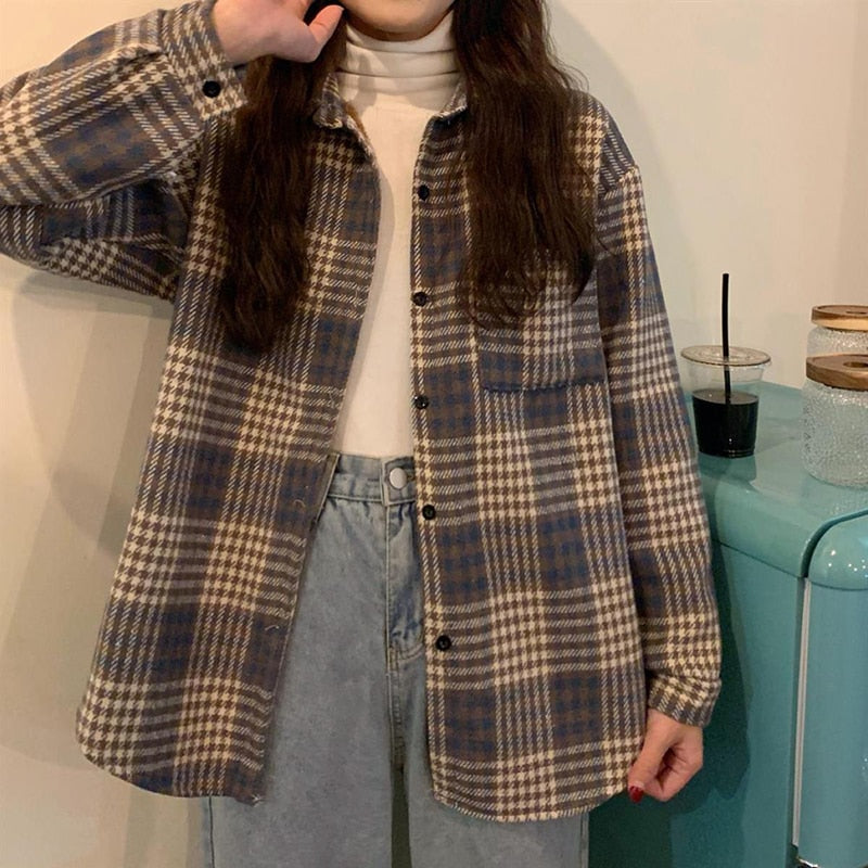 Thick Women Plaid Shirts Korean Winter Warm Fleece Button Up Tops Vintage Turn Down Collar Loose Casual Woolen Female Coats