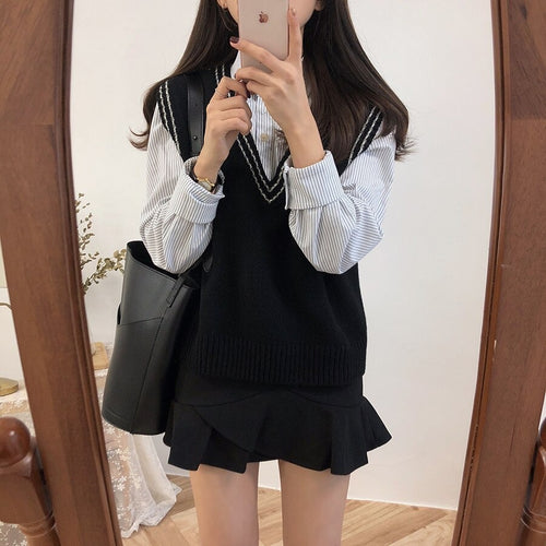 Load image into Gallery viewer, Autumn Winter Women Knitted Sweater Sleeveless Vest
