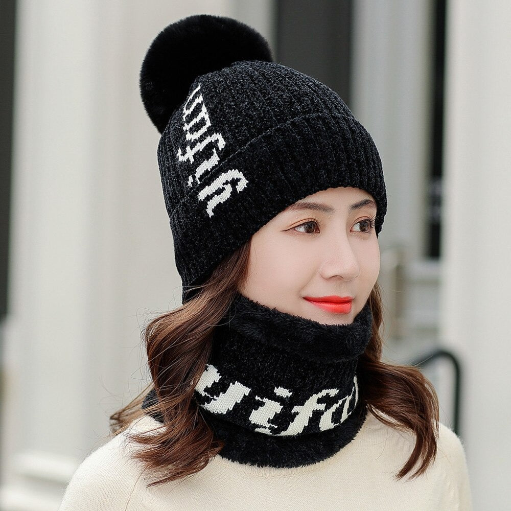 Yifan Letter Plus Velvet Pompoms Ball Outdoor Knitted Woolen Warm Winter Cap