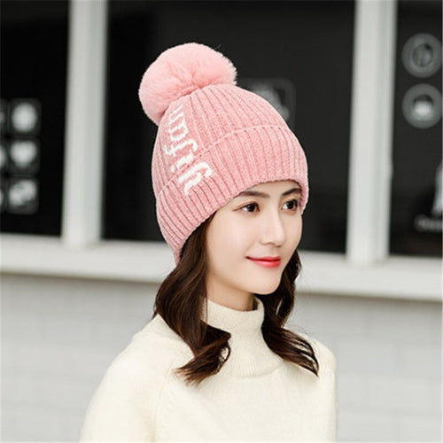 Load image into Gallery viewer, Yifan Letter Plus Velvet Pompoms Ball Outdoor Knitted Woolen Warm Winter Cap
