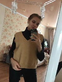 Load image into Gallery viewer, V neck Girls Pullover Autumn Winter Pink Knitted Sweaters Sleeveless Vest
