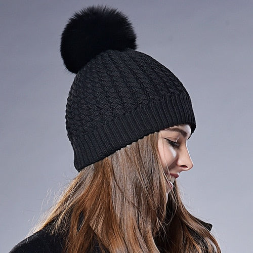 Load image into Gallery viewer, Fox Fur Big Raccoon Pom Pom Casual Warm Knitted Winter Beanie-women-wanahavit-Black fox pom pom-wanahavit
