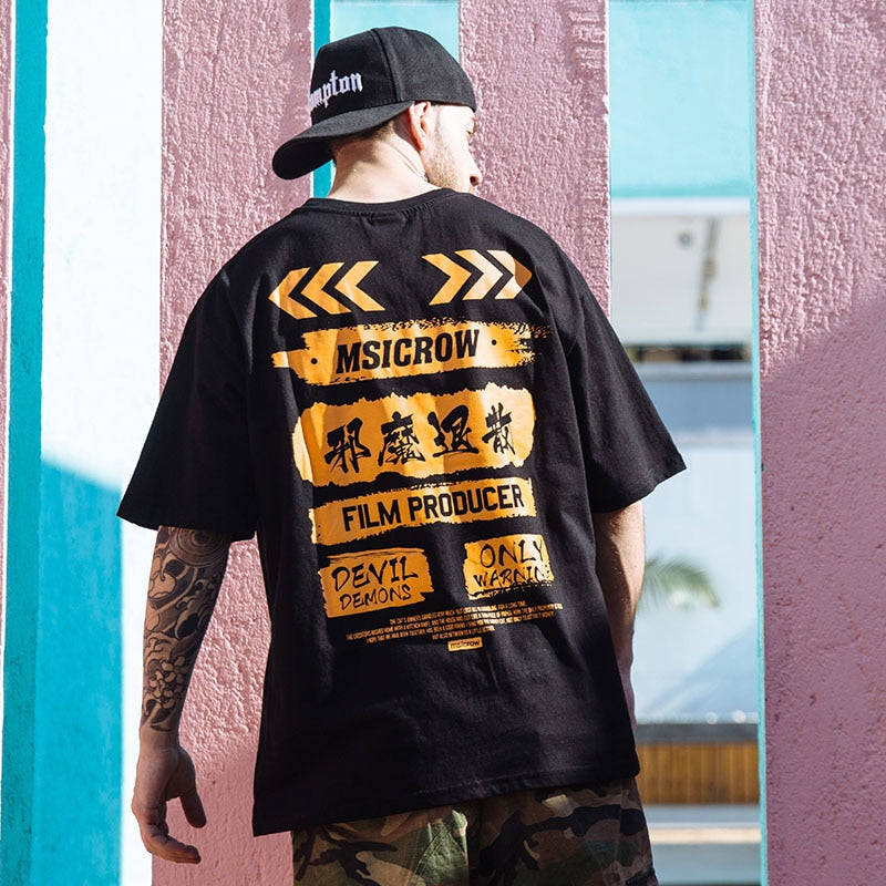 Film Producer Koi Printed Hip Hop Streetwear Loose Tees-unisex-wanahavit-Black-Asian M-wanahavit